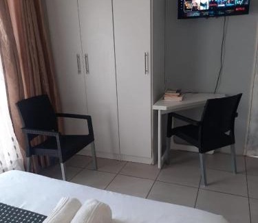 Rietfontein Apartment | Cottage @19th