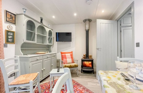 Fortrose Cottage | Cottage ∙ 2 bedrooms ∙ 4 guests