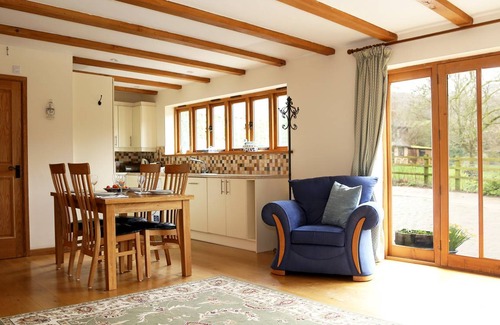 Bilting Cottage | Cottage ∙ 2 bedrooms ∙ 4 guests