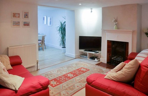 Isle of Portland Cottage | Cottage ∙ 3 bedrooms ∙ 6 guests