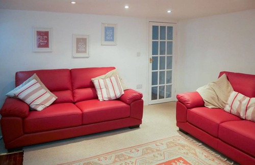 Isle of Portland Cottage | Cottage ∙ 3 bedrooms ∙ 6 guests