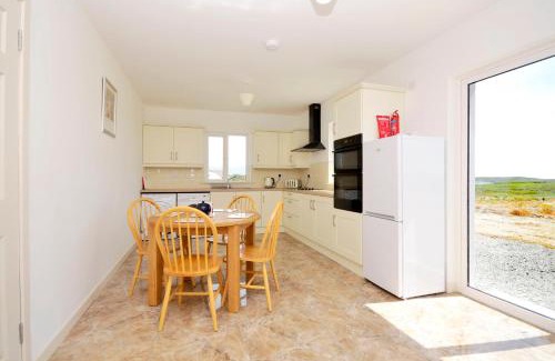 Clifden House | Cottage 311 - Clifden
