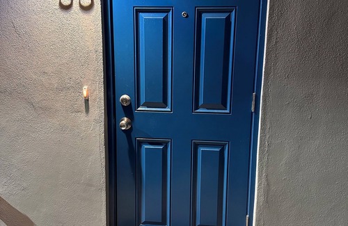 Tavares Cottage | Cottage 35: Blue Heron Hideaway - Waterfront Lodging in Downtown Tavares, FL