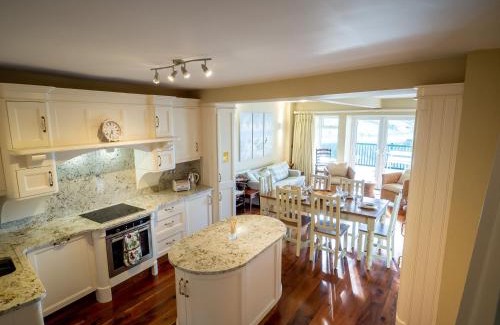 Clifden House | Cottage 360 - Clifden