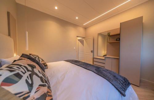 Simondium Ski Chalet | Cottage 5 - Leo Sky Farm