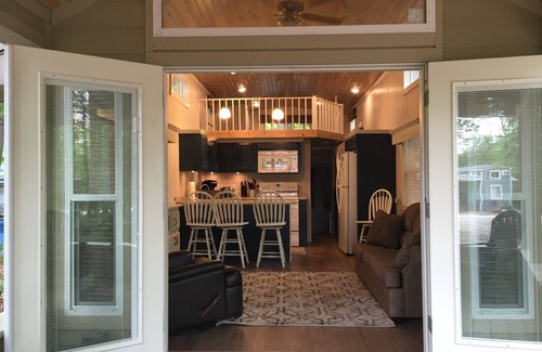 Empire RV Rental | Cottage 7 sleeps 6 people