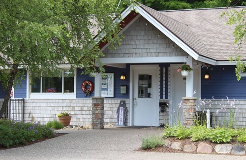 Empire RV Rental | Cottage 7 sleeps 6 people