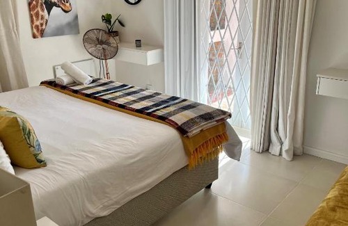 Stellenbosch Apartment | Cottage at Kanu Wines