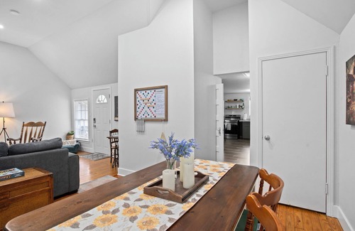 Laurel Cottage | Cottage at Mason Park