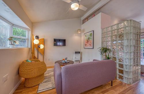 Crown Point House | Cottage By Mission Bay