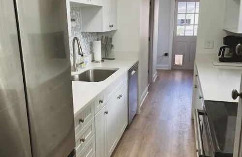 Dunedin Cottage | Cottage by the gulf