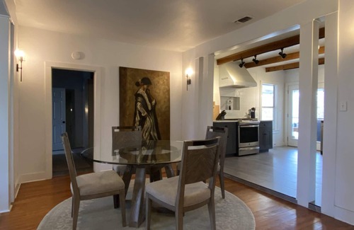 Kerrville Cottage | Cottage by the River - Sunday Suite