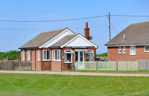Bacton House | Cottage By The Sea