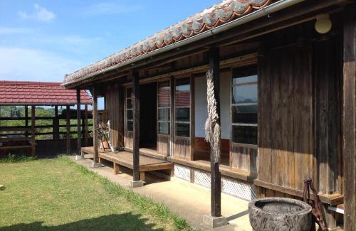 Toguchi House | Cottage Canac