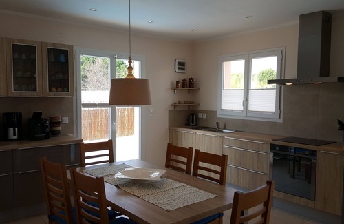 Latour-Bas-Elne House | Cottage close to beaches with pool www.villapetitreve.fr