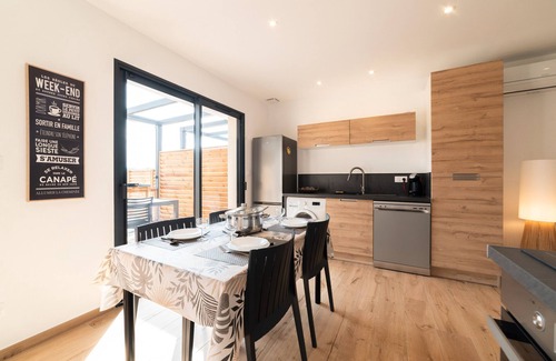 Sorede Apartment | Cottage 'Côté Nature' with Mountain View, Wi-Fi and Air Conditioning
