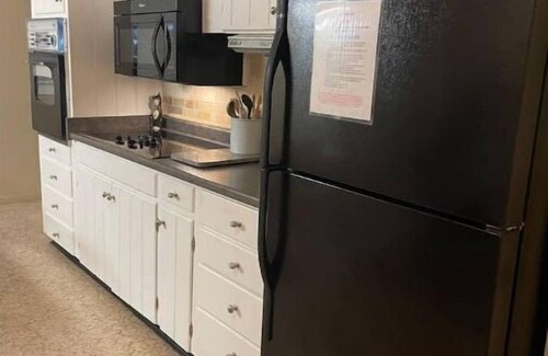 Port St. Joe Cottage | Cottage Cozy Corner Boat Parking 2 blks. from Boat Ramp 7 Min. Drive To Beach
