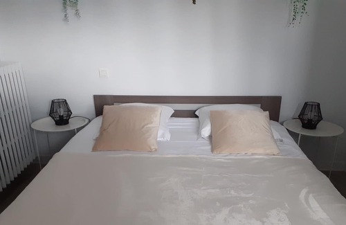 Chisseaux House | Cottage for 8 people in the city center, 1 km from the Château de Chenonceau
