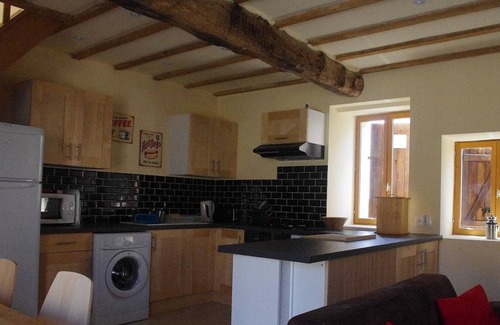 Villefranche-de-Lonchat Cottage | Cottage In Private, Rural Setting, Close To All Amenities