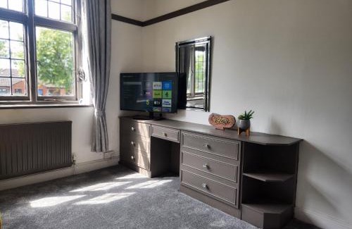 Trafford House | Cottage