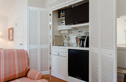 Calistoga Hotel | Cottage Grove Inn