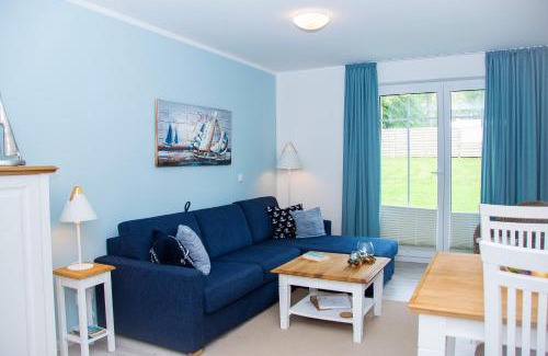 Rerik Apartment | Cottage im Gutspark, Perlie - Komfort trifft maritimes Flair