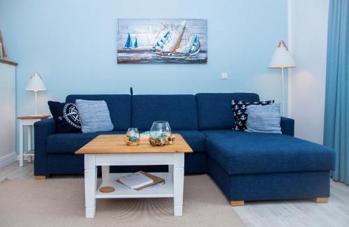 Rerik Apartment | Cottage im Gutspark, Perlie - Komfort trifft maritimes Flair