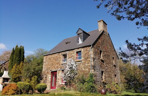 Roz-sur-Couesnon House | Cottage in Baie du Mont Saint-Michel
