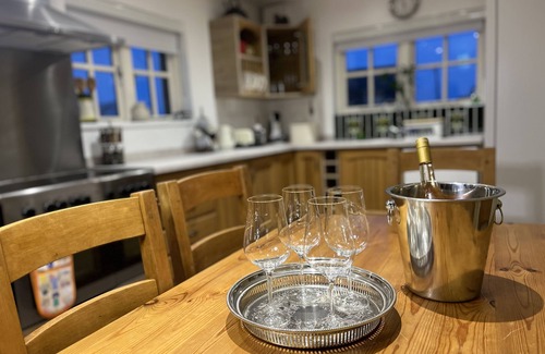 Ballycastle Cottage | Cottage in Ballintoy, Causeway Coast - sleeps 5