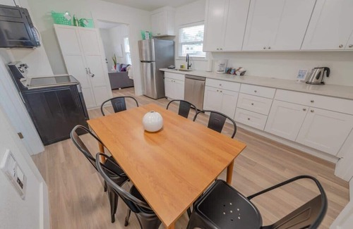 Coos Bay House | Cottage in Coos Bay S