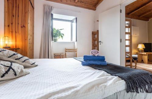 Aljezur House | Cottage in historical town of Aljezur