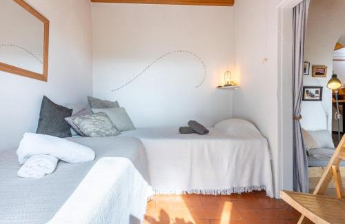 Aljezur House | Cottage in historical town of Aljezur