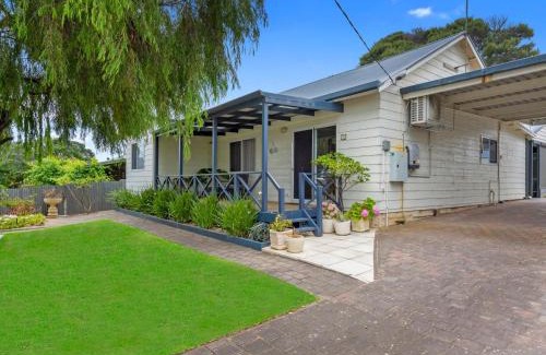 Normanville House | Cottage in Normanville