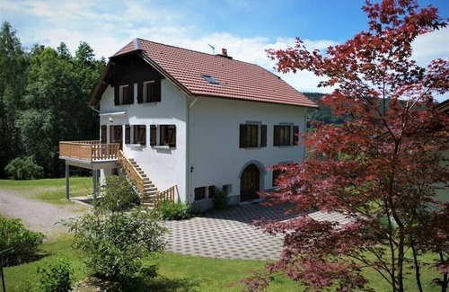 Le Tholy Apartment | Cottage in the countryside 10 km from Gérardmer