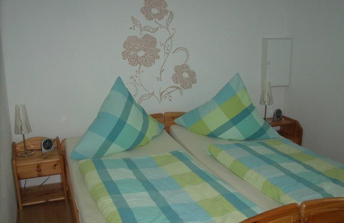 Wismar House | Cottage in the countryside, approx 56 m², separate land, port and town center