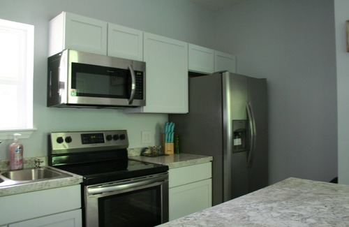 Bentonville - Fayetteville Cottage | Cottage in the Trees - A getaway from everything, close to everything