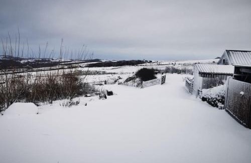 Meltham House | Cottage incredible views off grid private dog friendly garden cosy