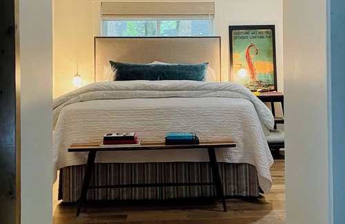 Sharon Woods Cottage | Cottage Life in the heart of South Park. Lovely, private retreat for getaway.
