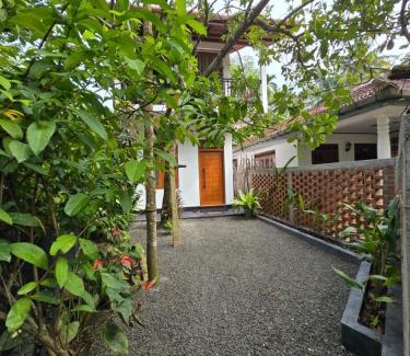 Ahangama Villa | Cottage Moana