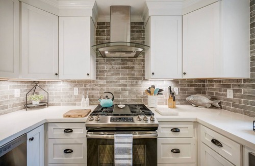 Pigeon Point House | Cottage near boat landing and downtown Beaufort - Hunting Island Pass