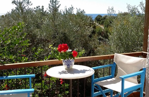 Kantanos-Selino Cottage | Cottage 'Olive Tree 4' with Sea View, Private Terrace and Wi-Fi