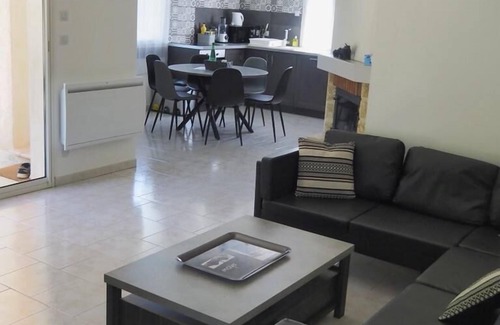 Dauphin Villa | Cottage "olive" with heated pool