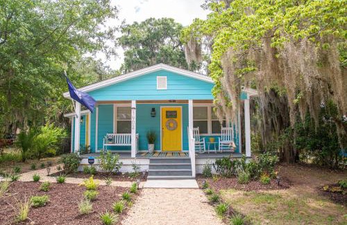 Northwest Quadrant House | Cottage on Greene! Downtown Beaufort several Blocks Away and Parris Island a 10 Minute Drive