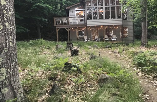 Baysville Cottage | Cottage on Lake of Bays Bigwin Island 3 Bedroom PRIVATE MUSKOKA RETREAT