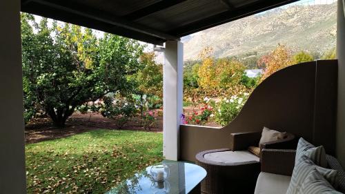 Montagu Apartment | Cottage on Long