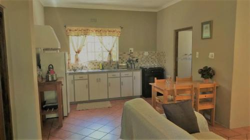 Montagu Apartment | Cottage on Long