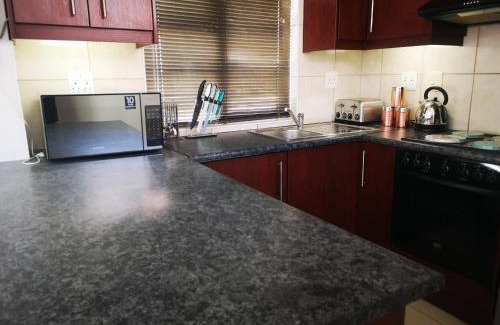Milnerton Apartment | Cottage on Norwood
