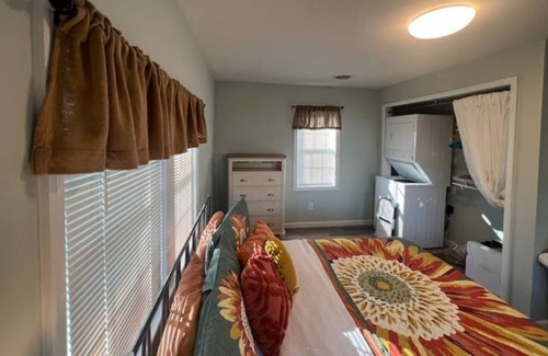 Edenton Cottage | Cottage on Oakum-cheerful 1-bedroom in Edenton
