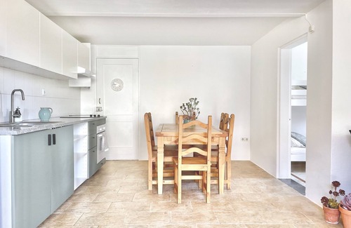 Olhao Cottage | Cottage on Organic Yoga Farm with Natural Swimming Pool near Fuseta Beach!