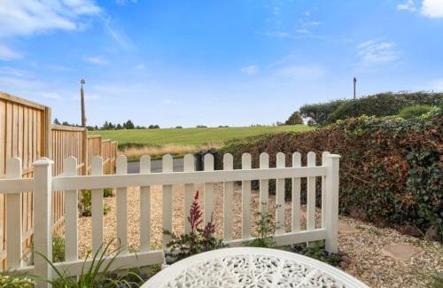 Malvern House | Cottage On The Common